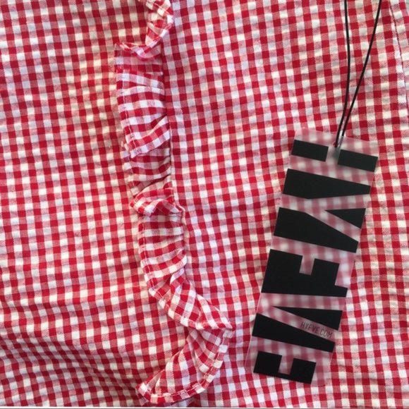 HYFVE | High Waisted Gingham Ruffle Shorts NEW - Picture 2 of 6